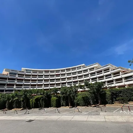 Lumineux 4 Pers Avec Loggia, A 2 Pas De La Et Parking Prive - Motte - Fr-1-790-10 Apartment